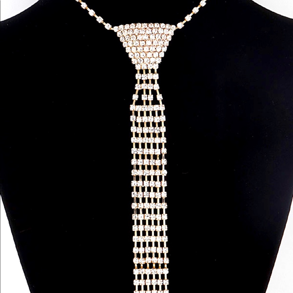 Tie Glam Crystal Necklace almost soldout 😢